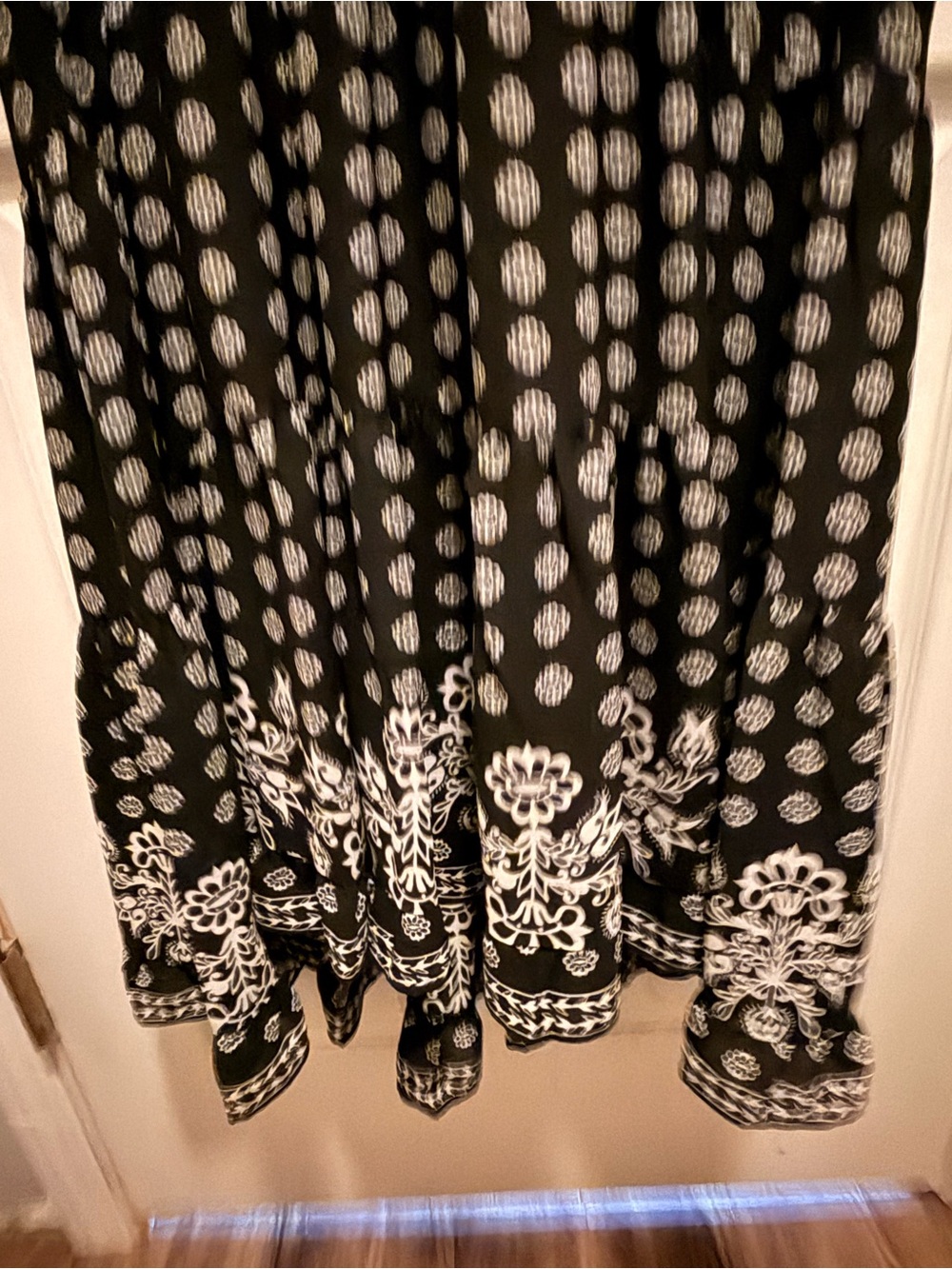 Max Studio Black Maxi Dress with White Paisley Print - Picture 4 of 5